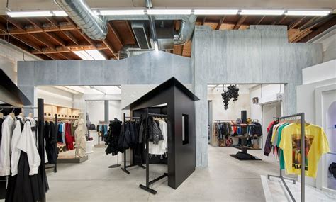 dsmla|Dover Street Market's sixth fashion destination opens in LA.